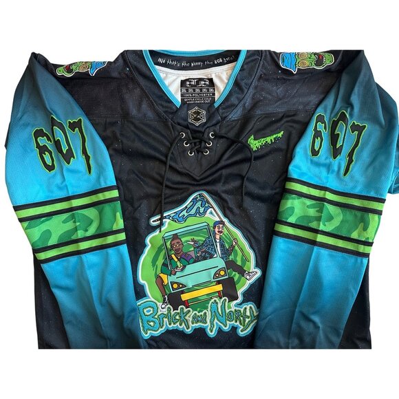 Six Seven | EXCLUSIVE Rick & Morty Hockey Jersey "Glory to Glorzo" - Picture 2 of 7